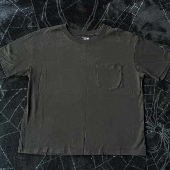 Black crop top - Picture 1 of 4